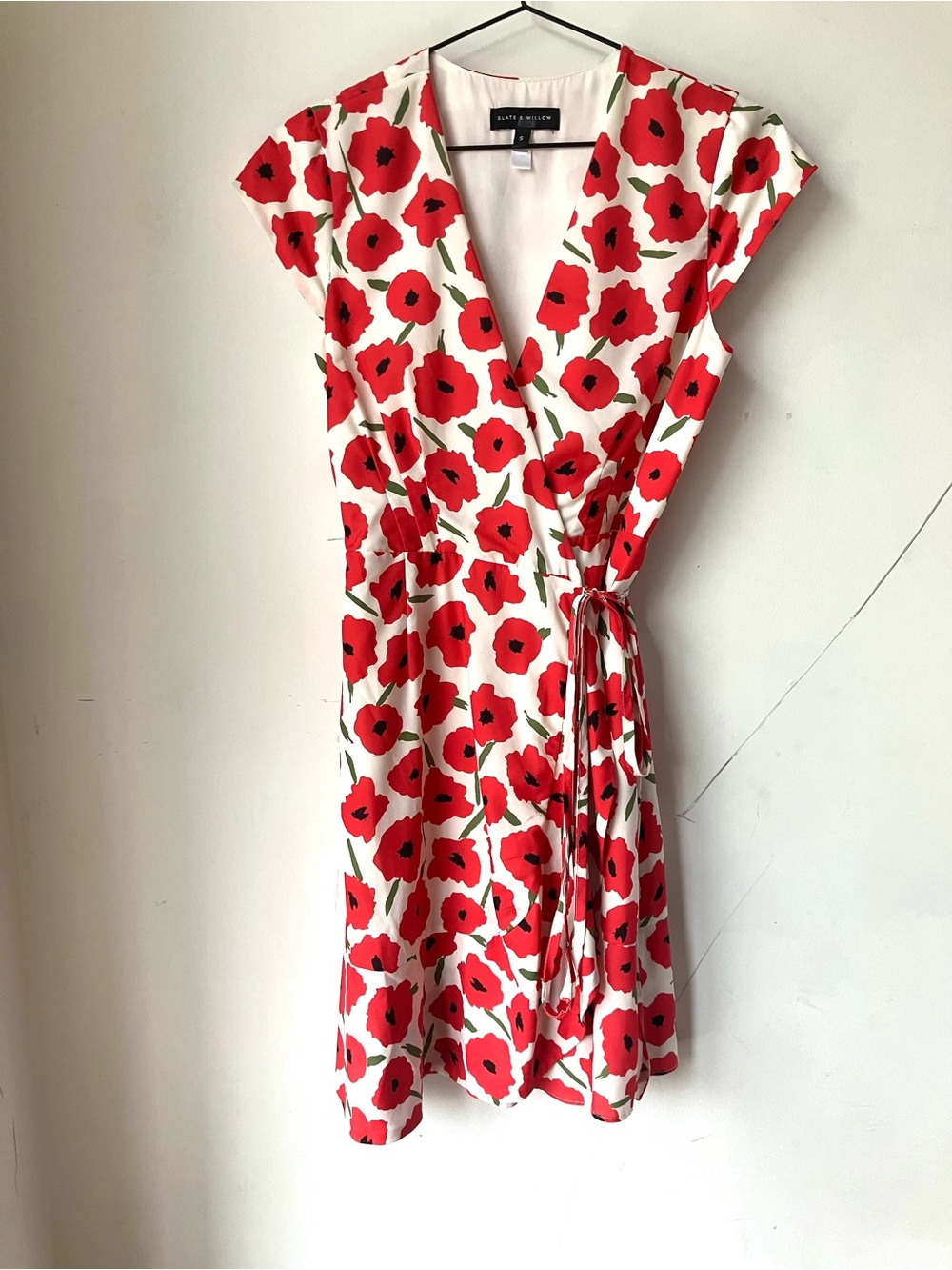 Slate & Willow Red Poppy Print Wrap Mini Dress